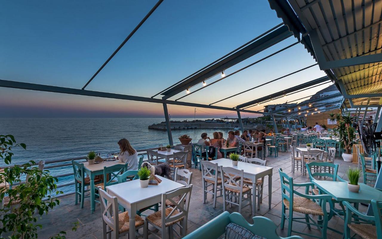 Livikon By The Sea Aparthotel Khora Sfakion Exterior photo