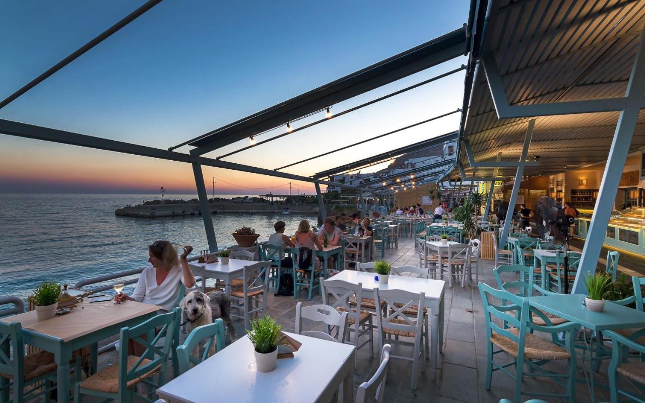 Livikon By The Sea Aparthotel Khora Sfakion Exterior photo