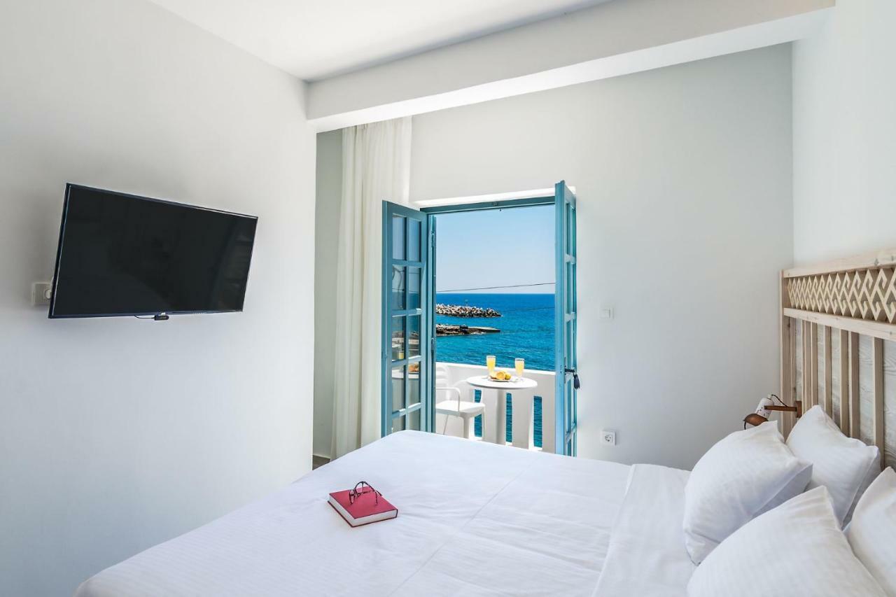 Livikon By The Sea Aparthotel Khora Sfakion Exterior photo
