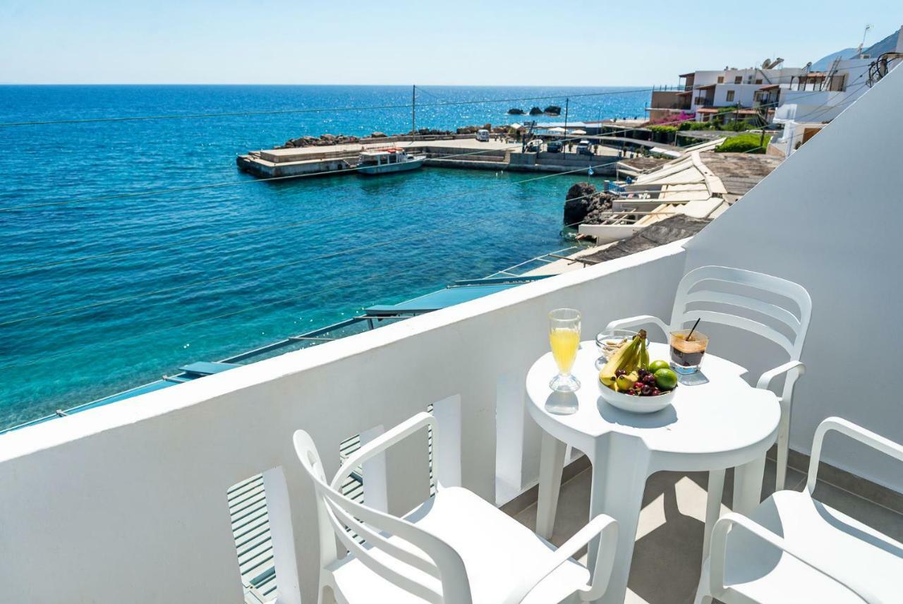 Livikon By The Sea Aparthotel Khora Sfakion Exterior photo