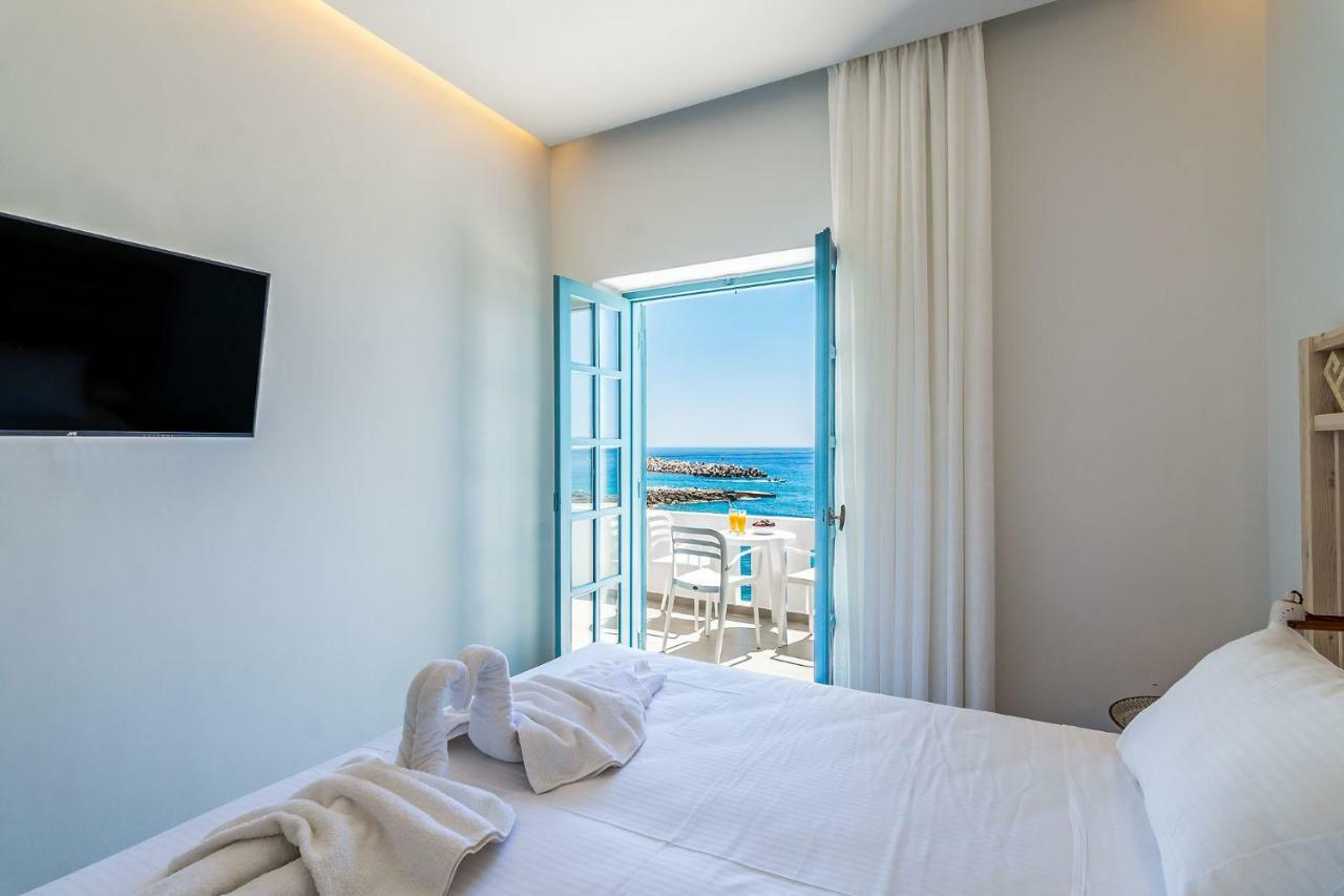 Livikon By The Sea Aparthotel Khora Sfakion Exterior photo
