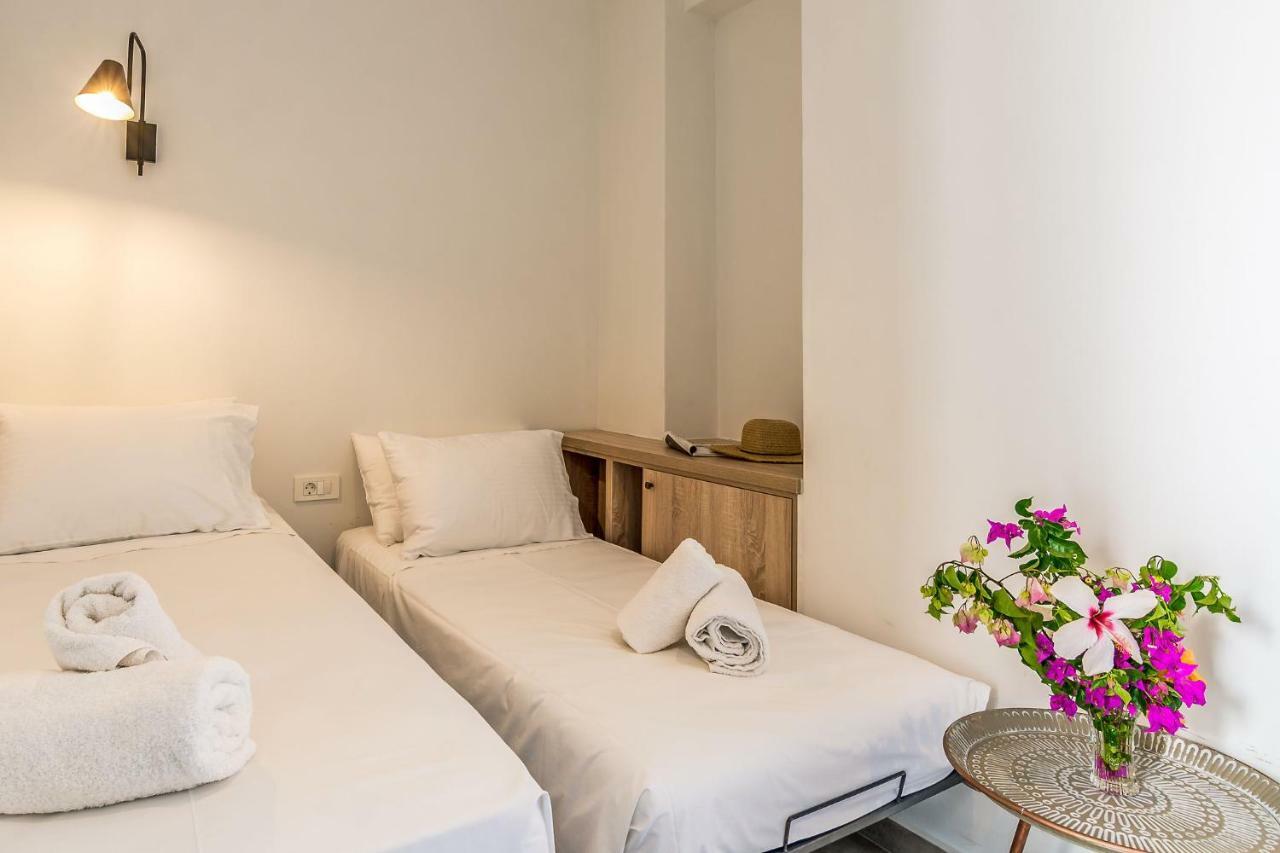 Livikon By The Sea Aparthotel Khora Sfakion Exterior photo